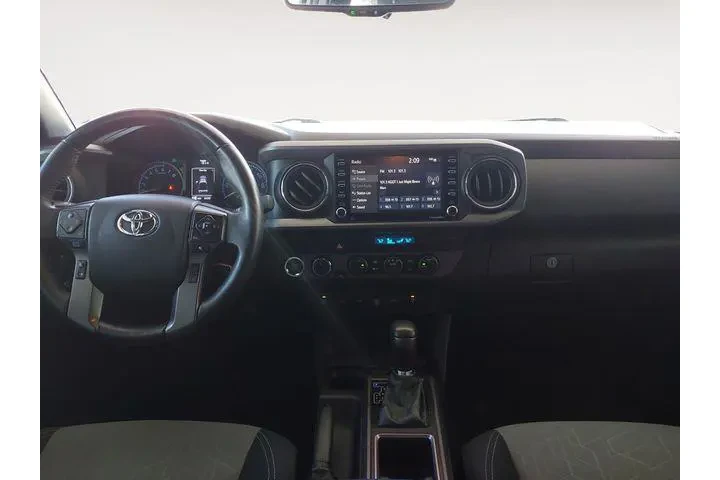 $35988 : Toyota Tacoma 2021 4x4 TRD P image 10