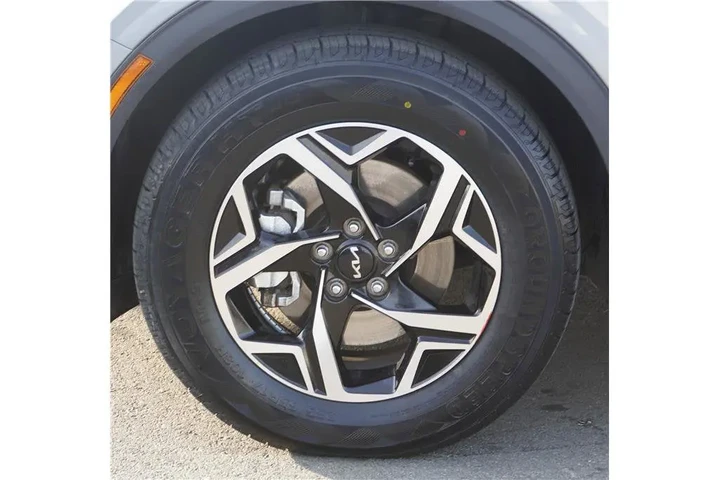 $22984 : 2024 Sportage LX image 10