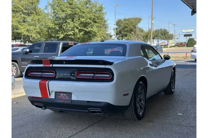 $19999 : 2019 Challenger SXT image 9