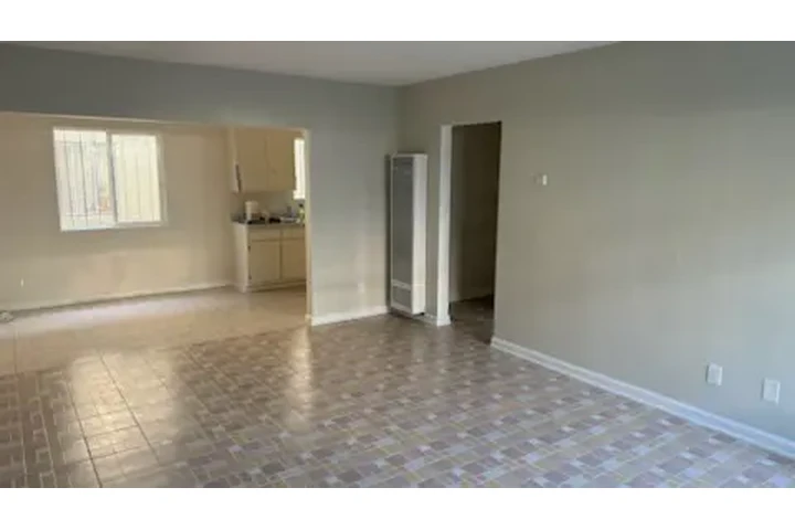 $3000 : Hola rento un apartamento image 6
