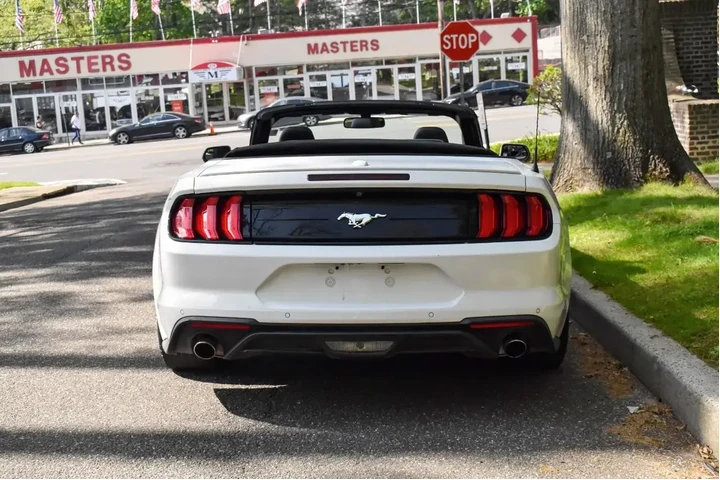 $13995 : Ford Mustang 2019 EcoBoost 2 image 7