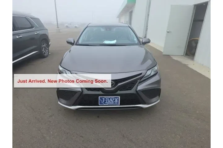 $27900 : Toyota Camry 2024 XSE 4dr Se image 2