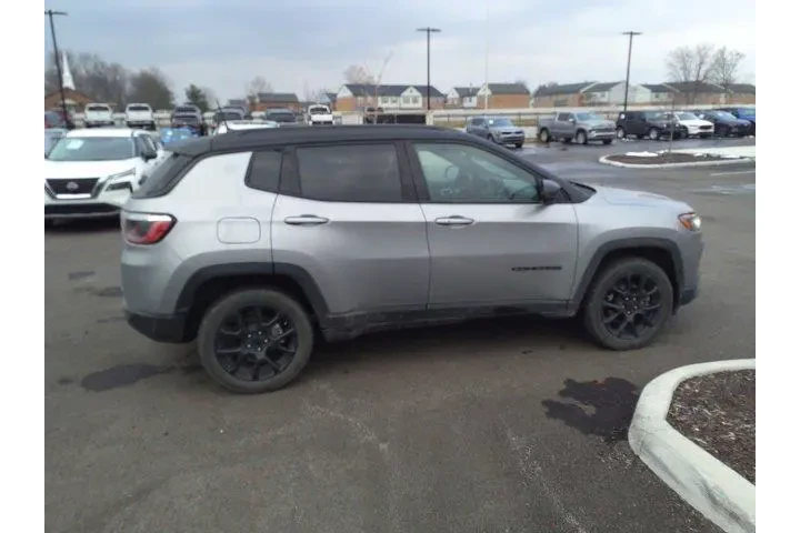 $22374 : Jeep Compass 2022 4x4 Altitu image 3