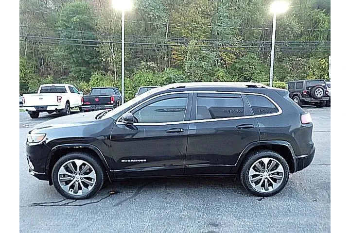 $15678 : Jeep Cherokee 2019 4x4 Overl image 8