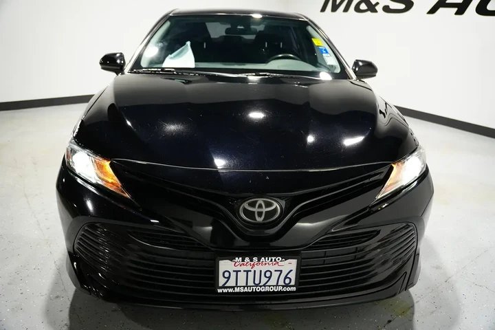 $13821 : 2019 Camry image 6