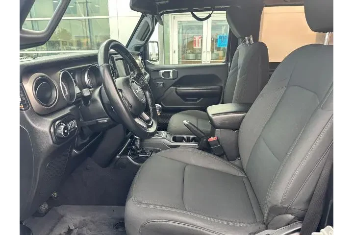 $25991 : Jeep Wrangler 2021 4x4 Sport image 9