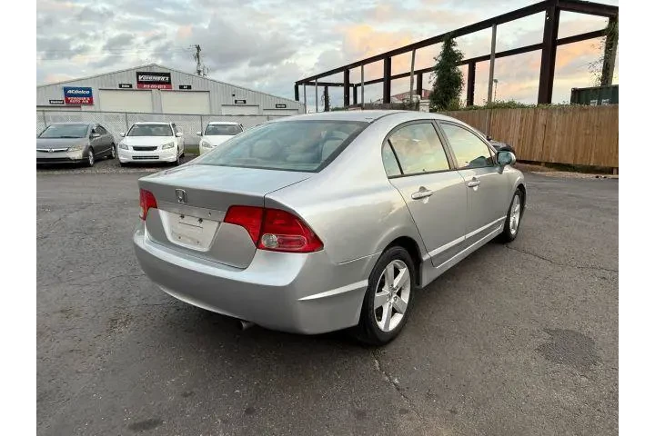 $6500 : Honda Civic 2006 EX 4dr Seda image 10