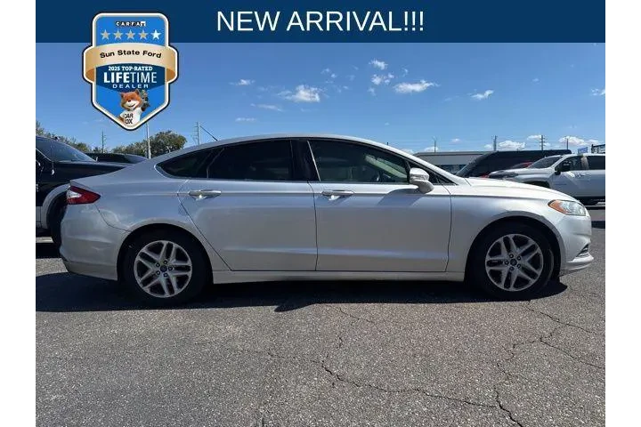 $5691 : Ford Fusion 2016 SE 4dr Seda image 1