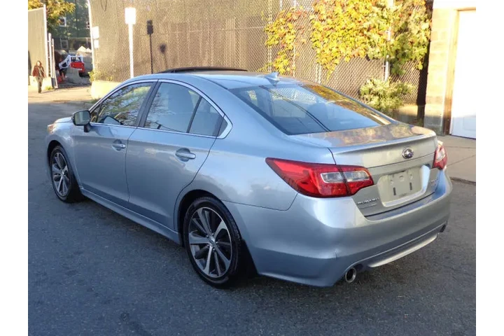 $10950 : 2016 Legacy 3.6R Limited image 7