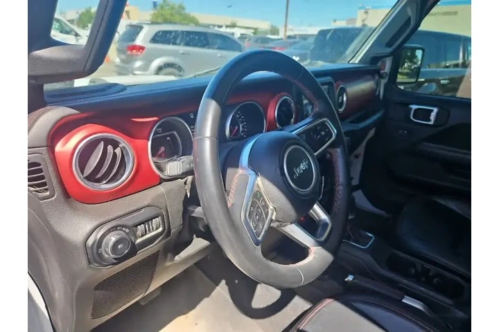 $29000 : Jeep Wrangler Unlimited 2018 image 3