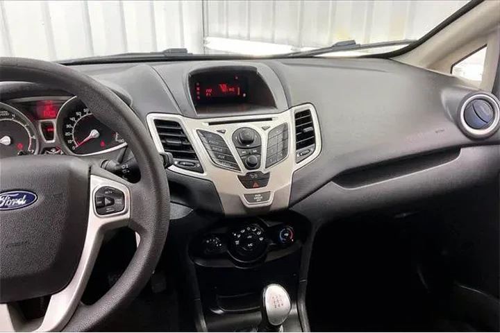 $5490 : Ford Fiesta 2012 SE 4dr Hatc image 6