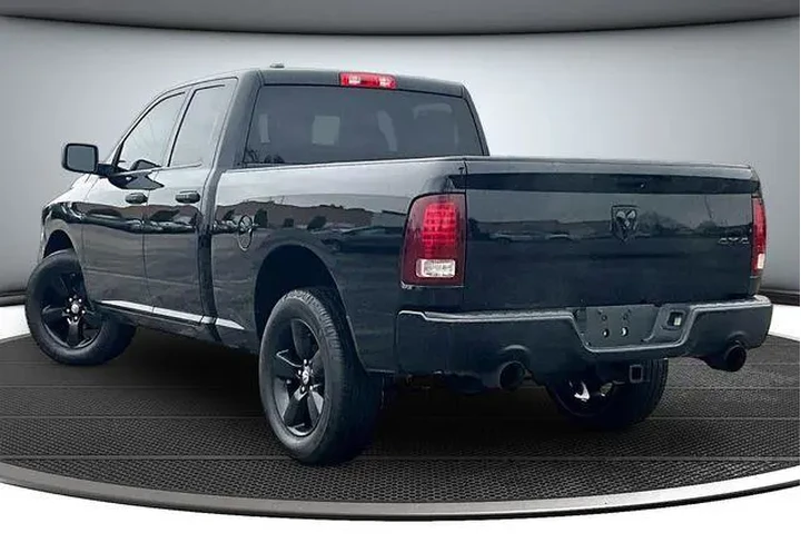 $11000 : Ram 1500 2013 4x4 Tradesman image 4