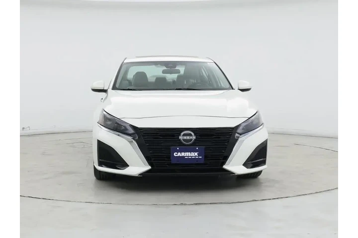 $21998 : Nissan Altima 2023 2.5 SV 4d image 5