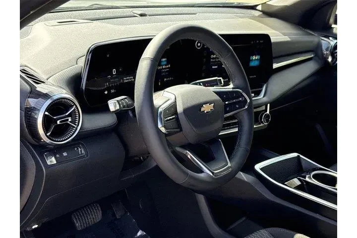 $23100 : Chevrolet Equinox 2025 LT 4d image 9