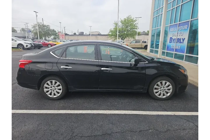 $6888 : Nissan Sentra 2018 S 4dr Sed image 9