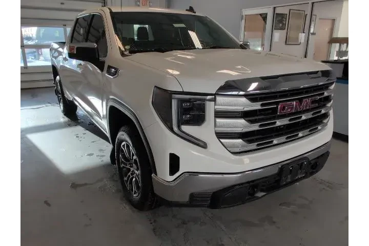 $36999 : GMC Sierra 1500 2023 4x4 SLE image 8