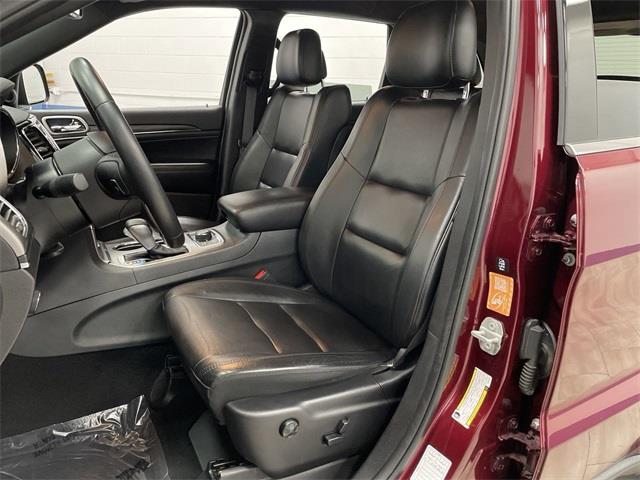 $21650 : Pre-Owned 2019 Grand Cherokee image 4