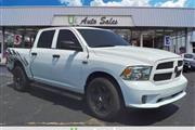 $17790 : 2015 RAM 1500 CREW CAB2015 RA thumbnail