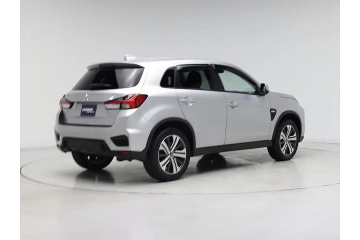 $16998 : Mitsubishi Outlander Sport 2 image 8