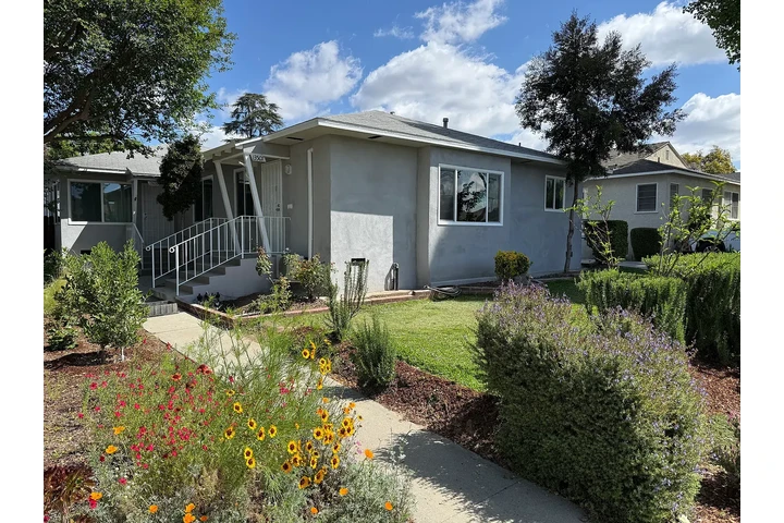 $1650 : UNIT🏡Tedemory Dr,Whittier, CA image 2