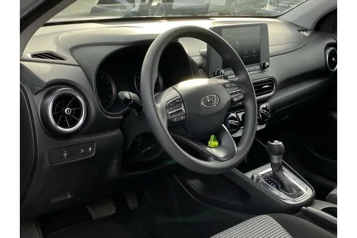 $20430 : Hyundai KONA 2023 AWD SE 4dr image 9