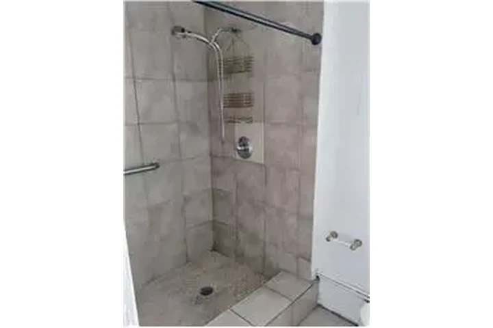 $1975 : Rental property with 2 bedro image 10