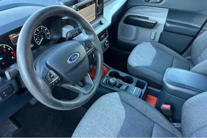 $25402 : Ford Maverick 2022 XLT 4dr S image 4