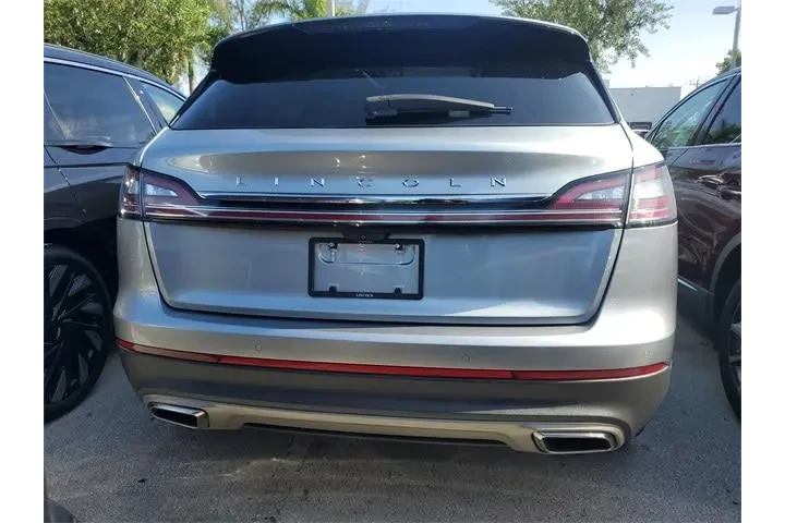 $39990 : Lincoln Nautilus 2023 AWD Re image 5