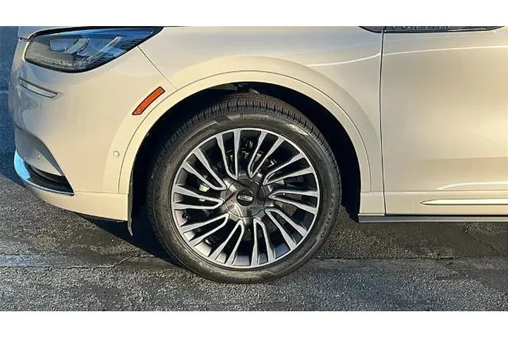 $27924 : Lincoln Corsair 2020 AWD Res image 6