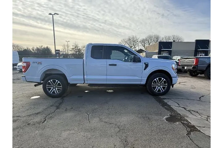 $38988 : Ford F-150 2022 4x4 XL 4dr S image 4
