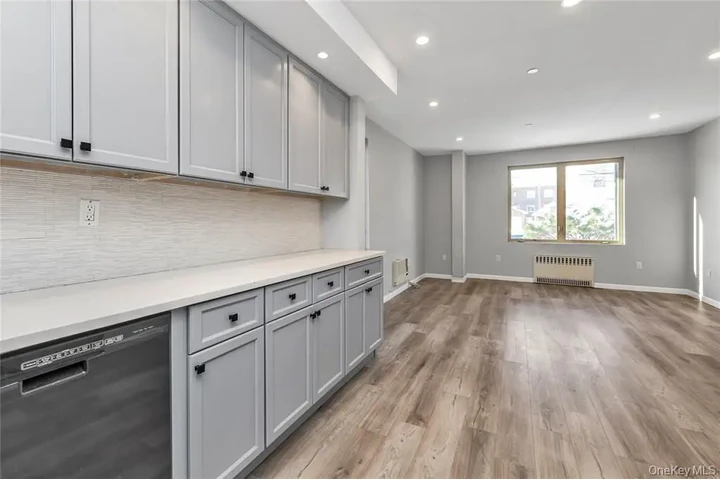 $2800 : DEPARTAMENTO EN BAYSIDE image 4