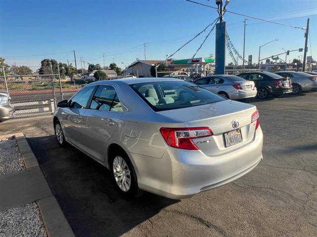 $12995 : 2012 Camry LE image 5