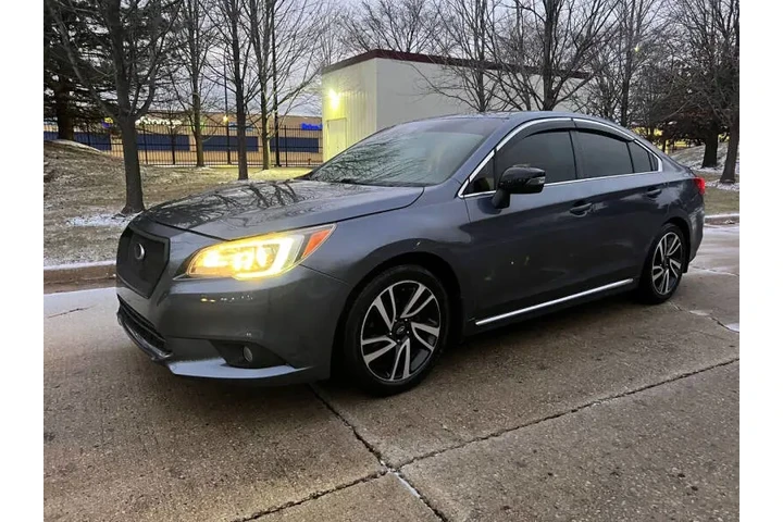 $12997 : 2017 Legacy 2.5i Sport image 4