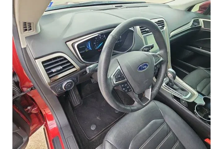 $10200 : Ford Fusion Hybrid 2016 SE 4 image 10