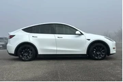 $24981 : Tesla Model Y 2021 Standard thumbnail