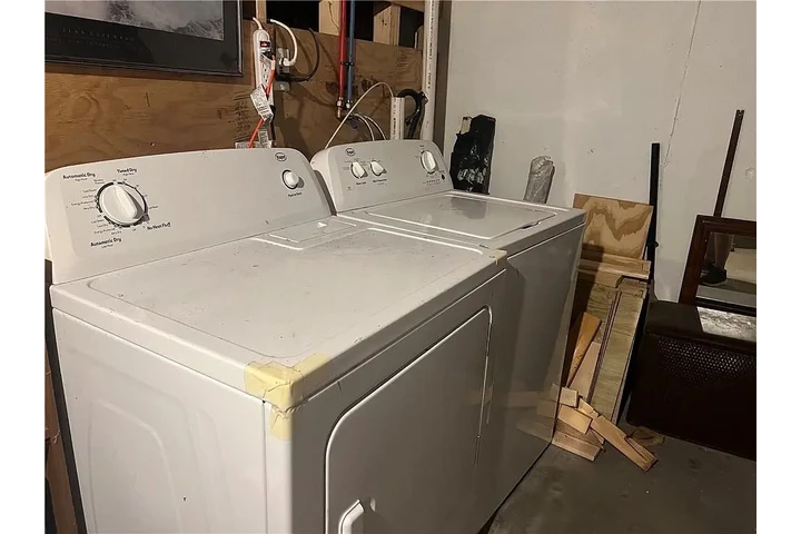 $1400 : Great 2 Bedroom -1 Bath APT image 6