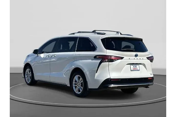 $39900 : Toyota Sienna 2024 Limited 7 image 7