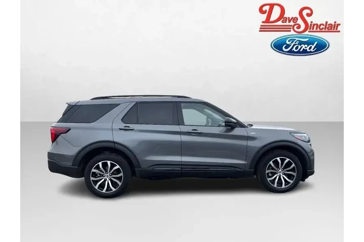 $38888 : Ford Explorer 2025 AWD ST-Li image 5