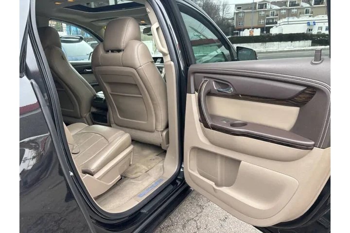 $10499 : 2015 GMC Acadia Denali image 10