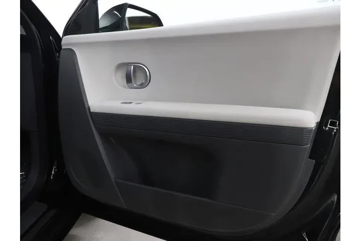 $26998 : Hyundai IONIQ 5 2024 AWD SEL image 9