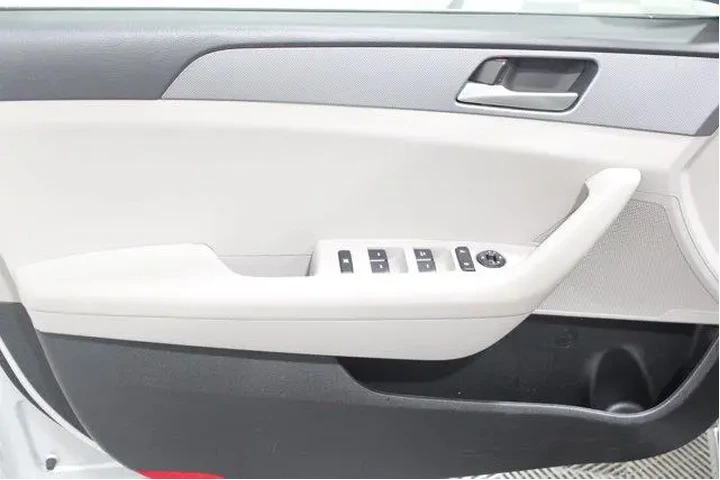 $16945 : Hyundai SONATA 2019 Eco 4dr image 3