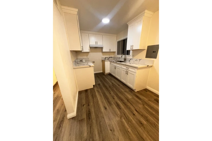 $2795 : Apartment for rent image 6