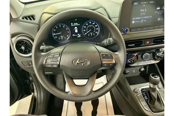 $22195 : Hyundai KONA 2023 AWD SEL 4d image 4