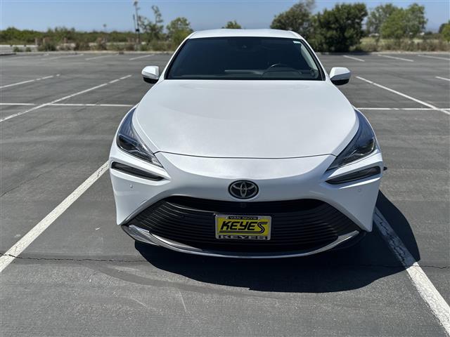 $19999 : 2023 Toyota Mirai image 3