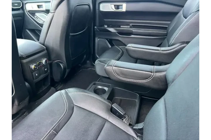 $31999 : Ford Explorer 2020 AWD ST 4d image 5