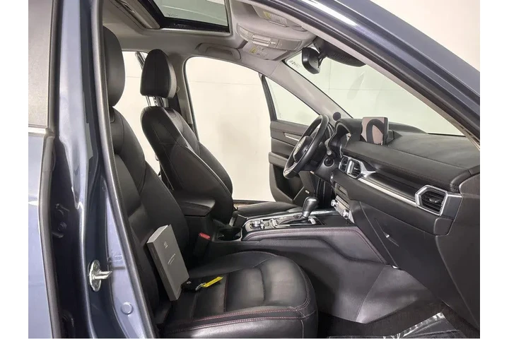 $26204 : 2025 CX5 PREF image 6