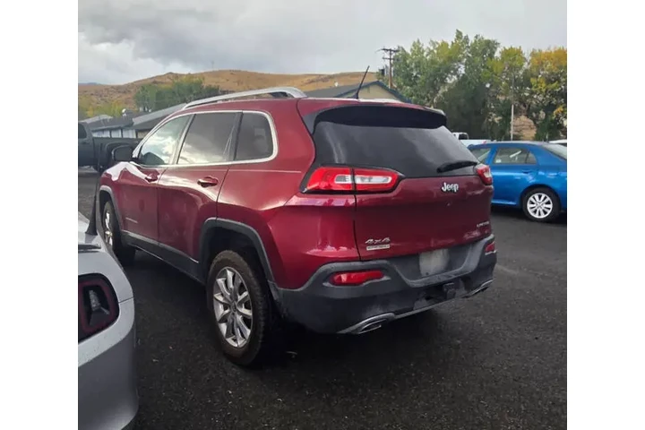 $7195 : 2015 Cherokee Limited image 5