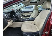 $16990 : Nissan Maxima 2018 Platinum thumbnail