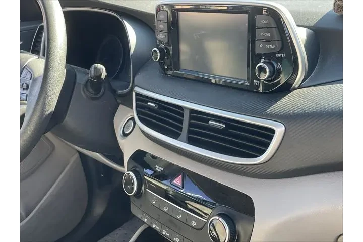 $13830 : Hyundai TUCSON 2021 Value 4d image 6