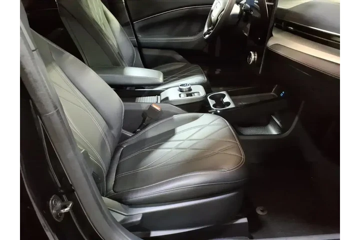 $23999 : Ford Mustang Mach-E 2021 Cal image 6